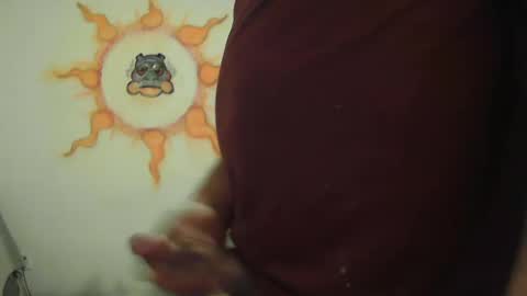 Snapshot of vknow chatting on 01.28.25 vknow online show from 01.28.25