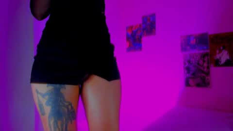 Snapshot of void_smokin chatting on 04.07.26 Gabriela online show from 04.07.26