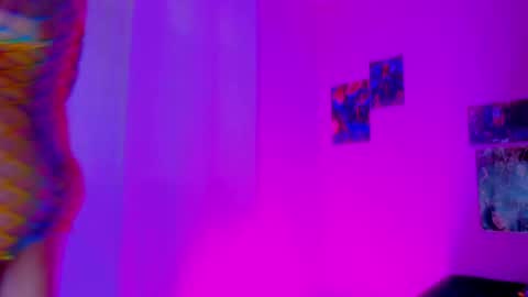 Snapshot of void_smokin chatting on 05.16.26 Gabriela online show from 05.16.26