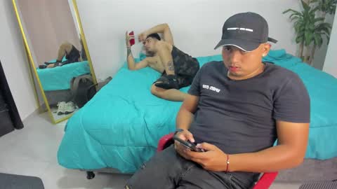 volt_boy57 online show from 12.23.25