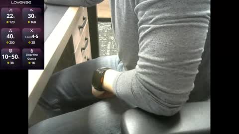 Snapshot of voterki796 chatting on 02.24.25 voterki796 online show from 02.24.25