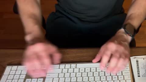 Snapshot of voterki796 chatting on 10.01.25 voterki796 online show from 10.01.25