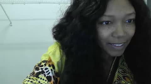 Strokahontasxxx online show from 12.18.25