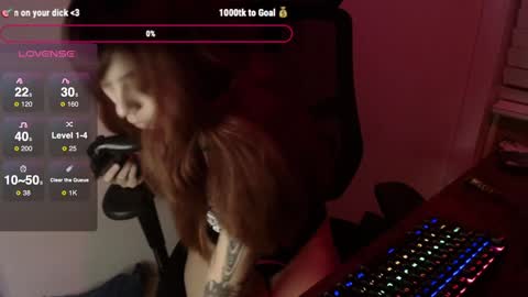 Snapshot of vvikki696996 chatting on 01.03.25 Vikki y Valeria online show from 01.03.25