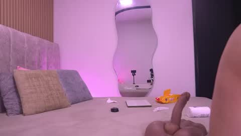 Violeta online show from 04.18.26