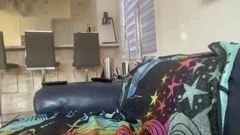 Snapshot of vw125 chatting on 01.28.25 vw125 online show from 01.28.25