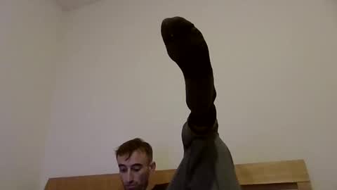 hung boy online show from 02.06.25