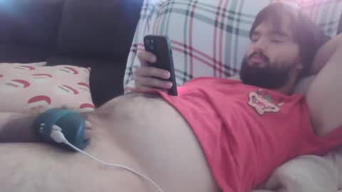 Snapshot of vygrax chatting on 01.01.25 Vygrax online show from 01.01.25