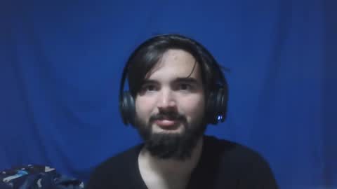 Snapshot of vygrax chatting on 01.14.25 Vygrax online show from 01.14.25