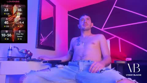 Vynny Blacke online show from 11.24.25