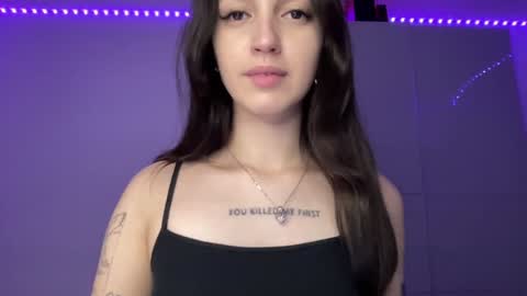 Alice  Before pvt write to me in PM  online show from 12.22.24