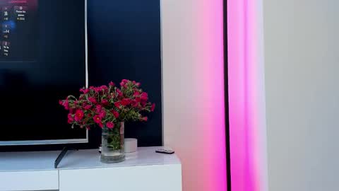 Snapshot of w3b_princ3ss chatting on 10.06.25 w3b_princ3ss online show from 10.06.25