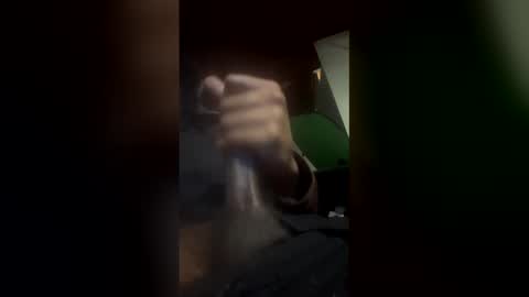 Snapshot of wagwangee chatting on 12.19.25 choom online show from 12.19.25