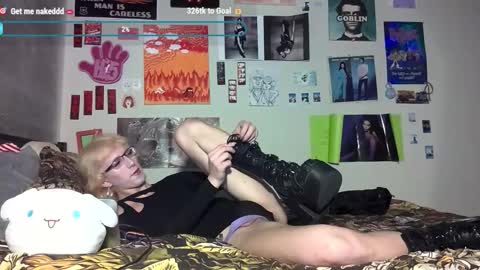 Snapshot of wahbaby chatting on 03.06.26 marz online show from 03.06.26