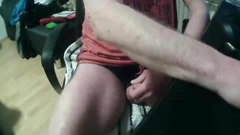 Snapshot of wailersgun chatting on 12.30.24 wailersgun online show from 12.30.24