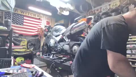 wakesblowinclouds online show from 10.06.25