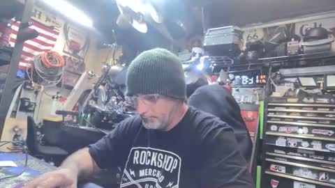 wakesblowinclouds online show from 11.20.25