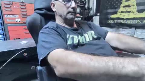 wakesblowinclouds online show from 03.12.26