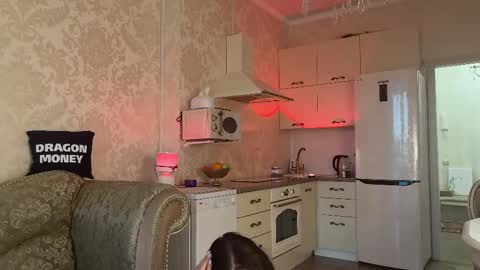 Mia online show from 03.10.25