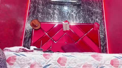 Snapshot of waleskabbw_ass chatting on 12.21.25 waleska online show from 12.21.25