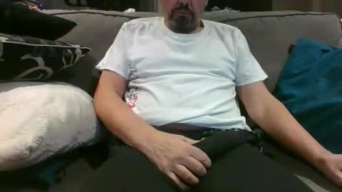 walker033 online show from 01.25.25