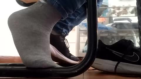 Snapshot of waltherfeet_ chatting on 03.04.25 WaltherFeet online show from 03.04.25