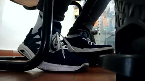 Snapshot of waltherfeet_ chatting on 09.24.25 WaltherFeet online show from 09.24.25