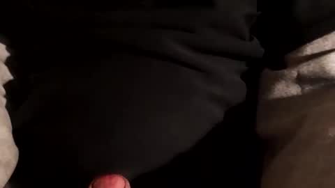 Snapshot of wand_dick chatting on 02.19.25 Luki69 online show from 02.19.25