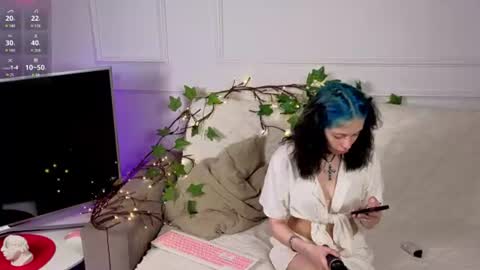 Snapshot of wandaalsbrook chatting on 06.29.26 Emi online show from 06.29.26
