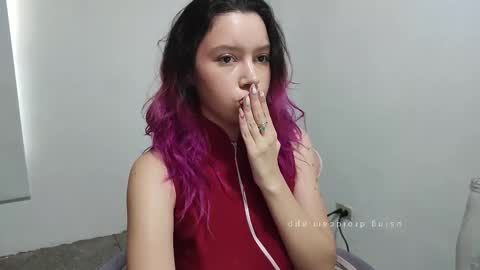 Snapshot of wandadoll chatting on 12.17.25 Wanda online show from 12.17.25