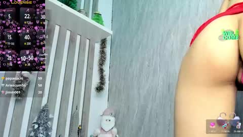 Snapshot of wandaloov chatting on 12.10.24  wanda  online show from 12.10.24