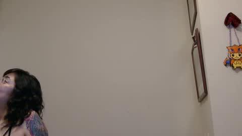 COSMOxWANDA online show from 03.10.26