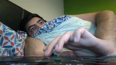 Snapshot of wankistani11 chatting on 12.08.24 wankistani11 online show from 12.08.24