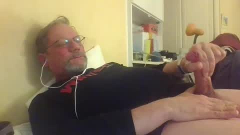 Snapshot of wanky357 chatting on 11.07.25 Tibo Love online show from 11.07.25