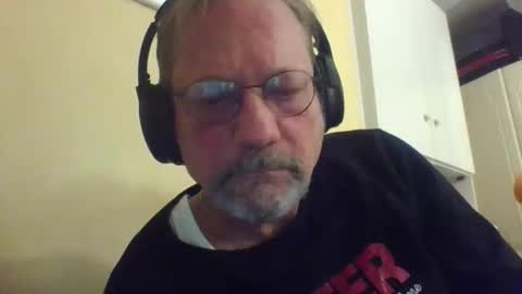 Snapshot of wanky357 chatting on 02.04.26 Tibo Love online show from 02.04.26