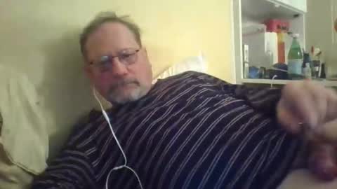 Snapshot of wanky357 chatting on 02.11.26 Tibo Love online show from 02.11.26