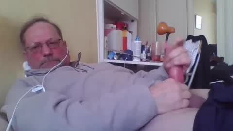 Snapshot of wanky357 chatting on 02.16.26 Tibo Love online show from 02.16.26