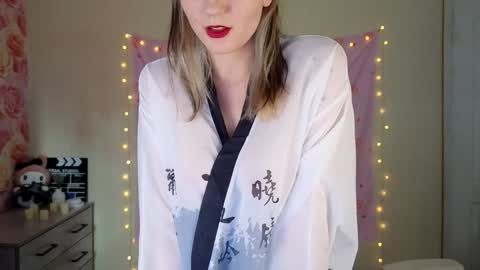 Snapshot of wanna_breed chatting on 01.19.25 Kate online show from 01.19.25