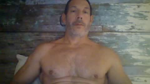 Snapshot of want_to_be_recognized chatting on 05.01.26 want_to_be_recognized online show from 05.01.26