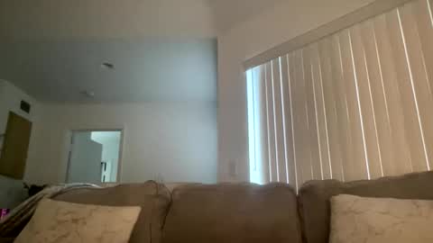warrenpeacexxx online show from 05.04.26