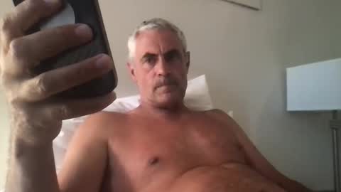 Snapshot of watchinggold chatting on 01.17.26 watchinggold online show from 01.17.26