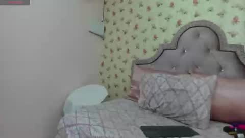 Snapshot of watson_crystal00 chatting on 06.24.26 Milf Latina online show from 06.24.26