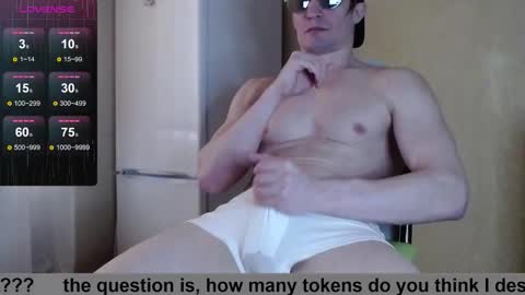 Snapshot of wayne6258 chatting on 02.19.26 SexyMan online show from 02.19.26