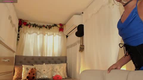 Snapshot of wayuu_goddess chatting on 12.12.24 Wayuu Goddess  3 online show from 12.12.24