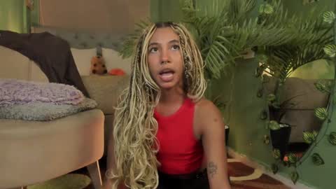 Snapshot of wayuu_goddess chatting on 01.07.25 Wayuu Goddess  3 online show from 01.07.25