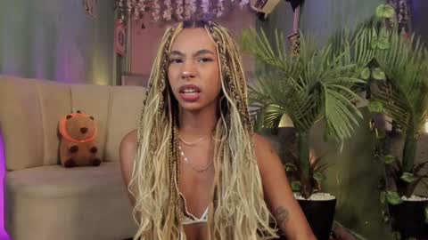 Snapshot of wayuu_goddess chatting on 01.08.25 Wayuu Goddess  3 online show from 01.08.25