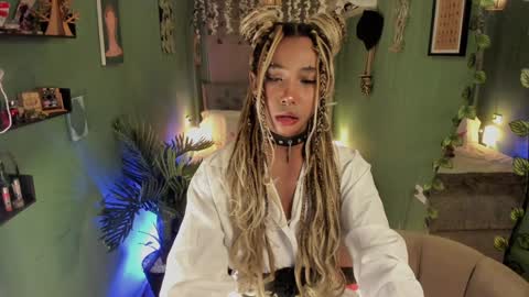 Snapshot of wayuu_goddess chatting on 01.16.25 Wayuu Goddess  3 online show from 01.16.25