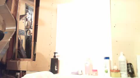 wcnmail24 online show from 02.15.25