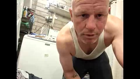 wcnmail24 online show from 02.18.26