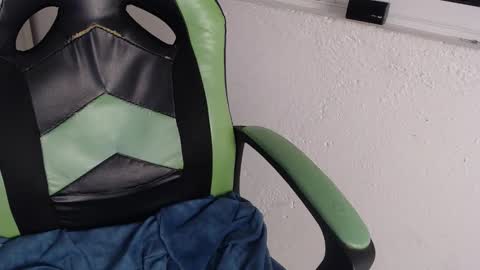 Trixie 3 online show from 11.19.25